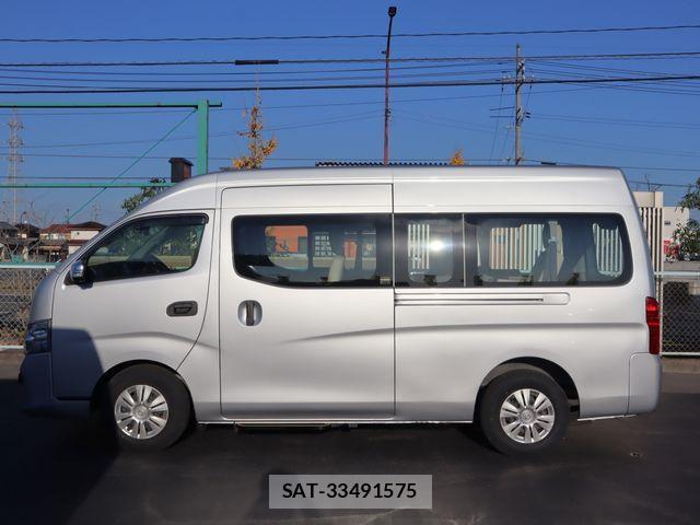 Nissan NV350 Caravan 2019-07 1847616-3
