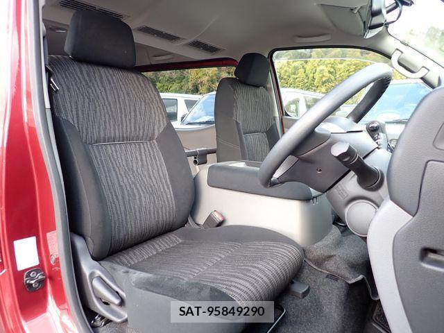 Nissan NV350 Caravan 2018-11 2003374-20