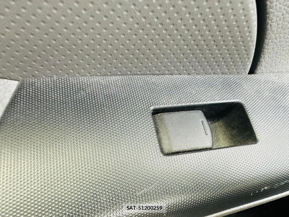 Nissan NV350 Caravan 2020 1680864-22