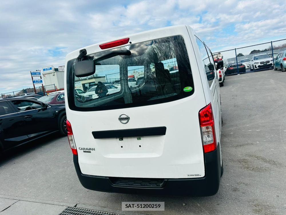 Nissan NV350 Caravan 2020 1680864-3