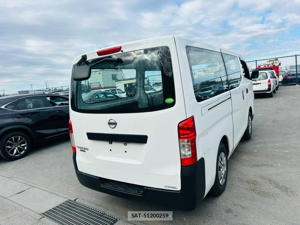 Nissan NV350 Caravan 2020 1680864-4
