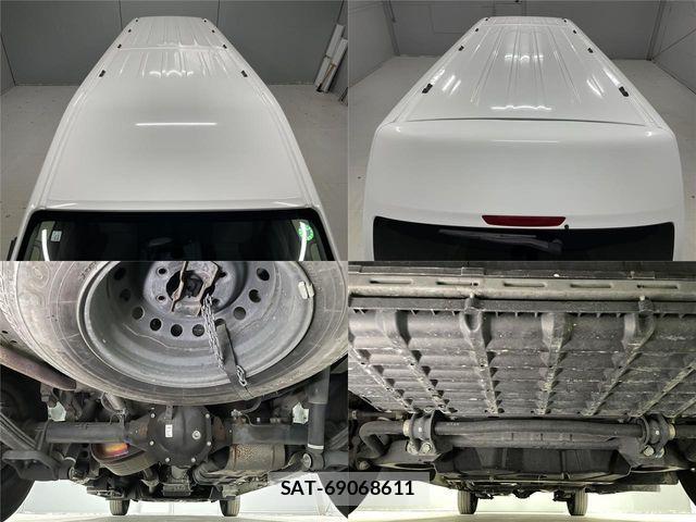 Nissan NV350 Caravan 2019-11 2100415-22