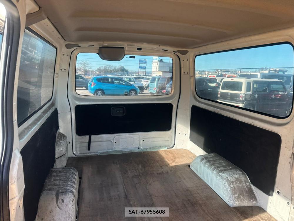 Nissan NV350 Caravan 2020 2062828-22