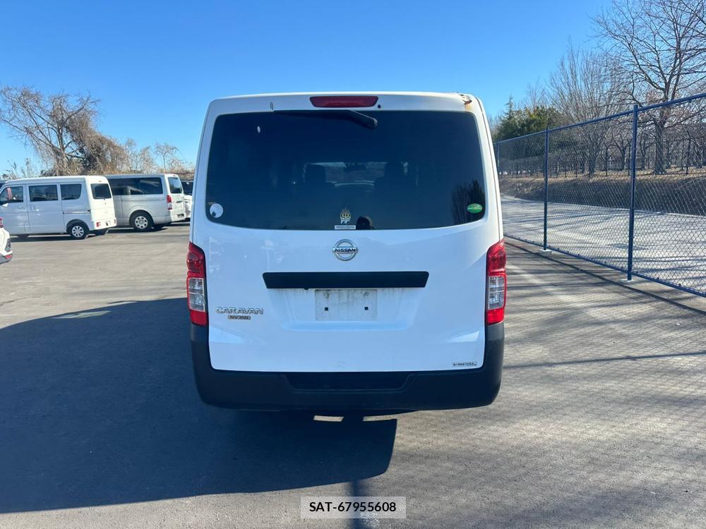 Nissan NV350 Caravan 2020 2062828-3
