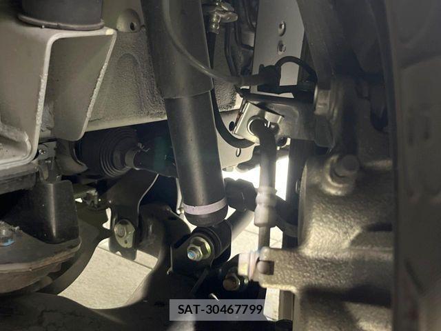 Nissan NV350 Caravan 2019-02 2352057-19