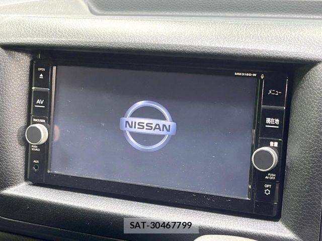 Nissan NV350 Caravan 2019-02 2352057-2