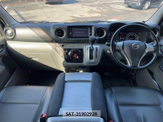 Nissan NV350 Caravan 2018-08 2401456-2