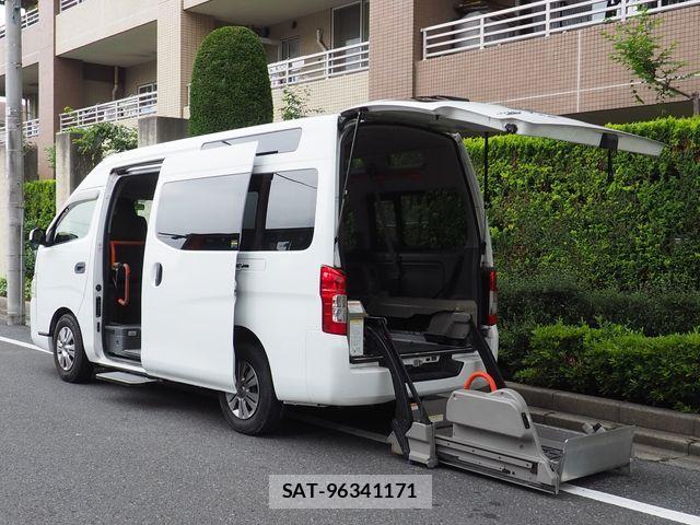 Nissan NV350 Caravan 2013-12 2672936-0