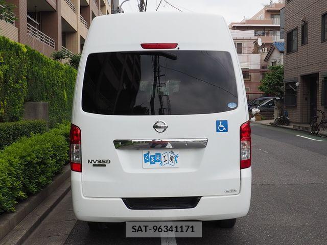 Nissan NV350 Caravan 2013-12 2672936-23