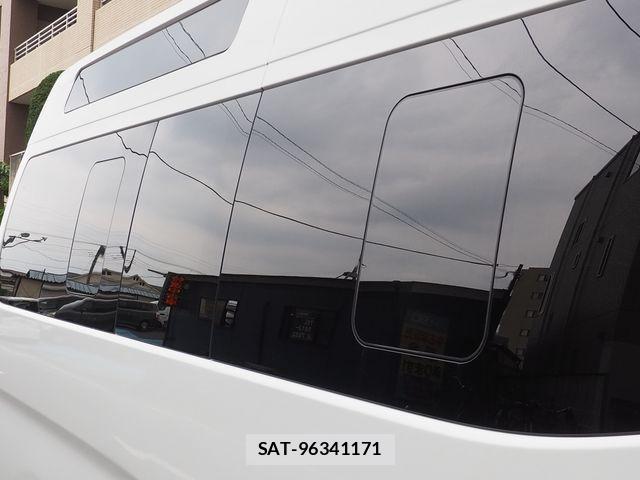 Nissan NV350 Caravan 2013-12 2672936-25