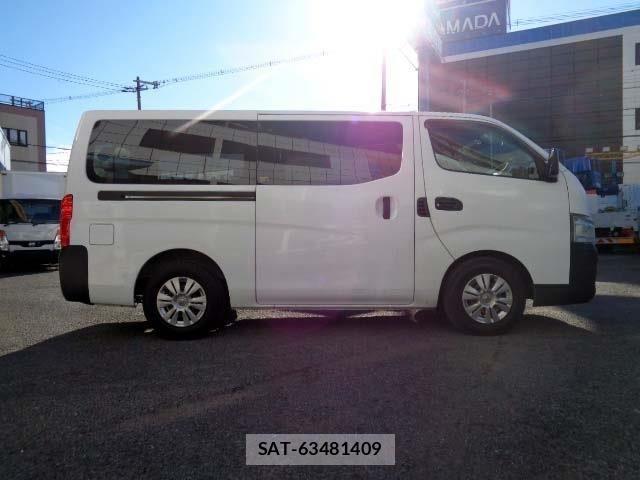 Nissan NV350 Caravan 2015-12 2672949-11