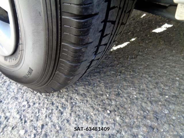 Nissan NV350 Caravan 2015-12 2672949-15