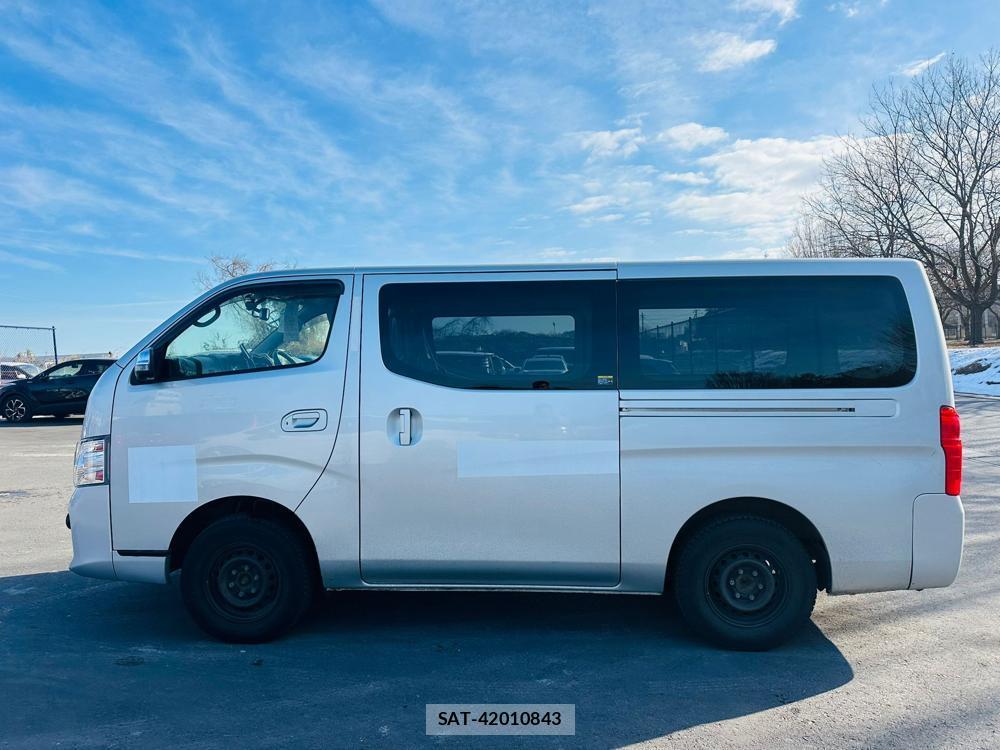 Nissan NV350 Caravan 2020 3090183-1