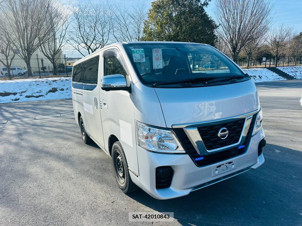 Nissan NV350 Caravan 2020 3090183-6