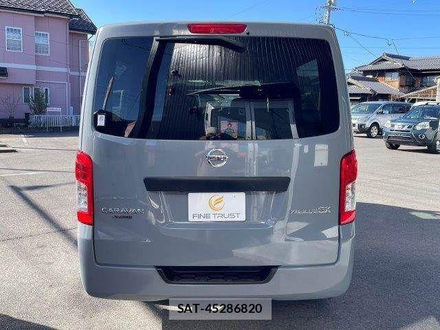 Nissan NV350 Caravan 2021-06 3773535-22