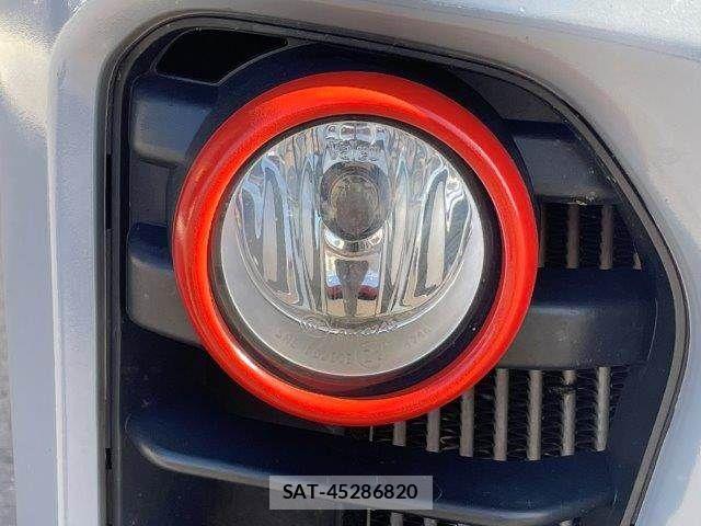 Nissan NV350 Caravan 2021-06 3773535-28