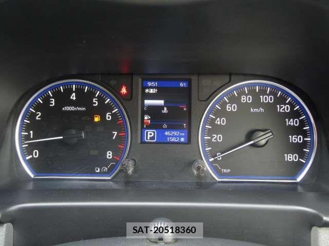 Nissan NV350 Caravan 2018-05 3935247-10