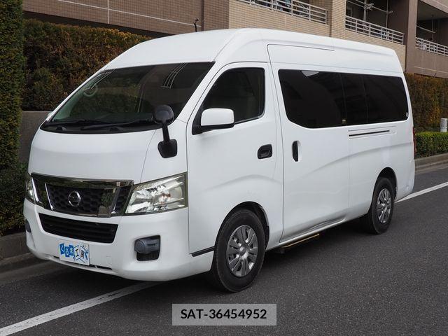 Nissan NV350 Caravan 2013-08 4046718-14