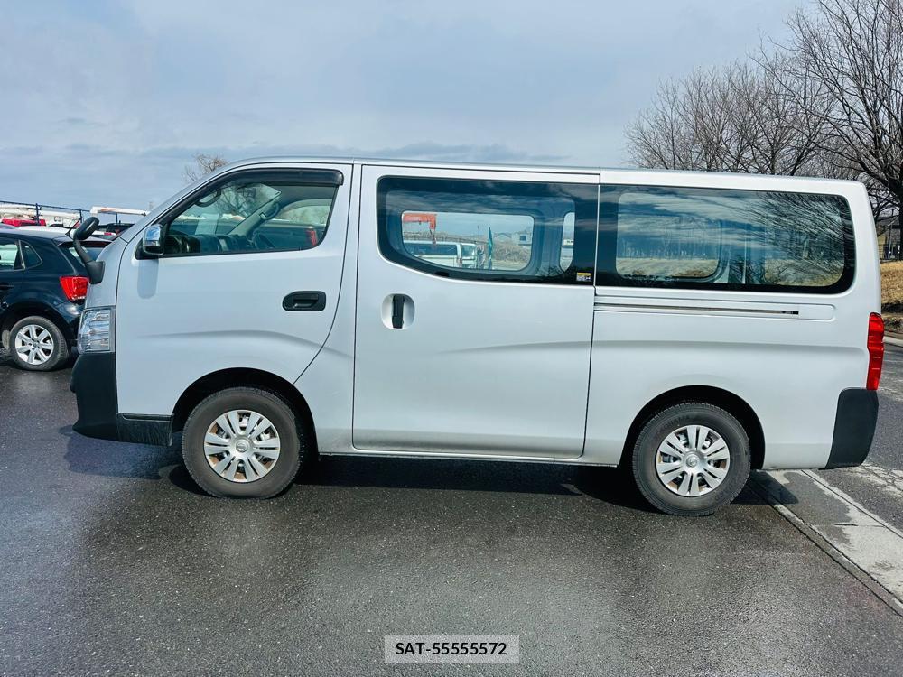 Nissan NV350 Caravan 2020 4145239-1