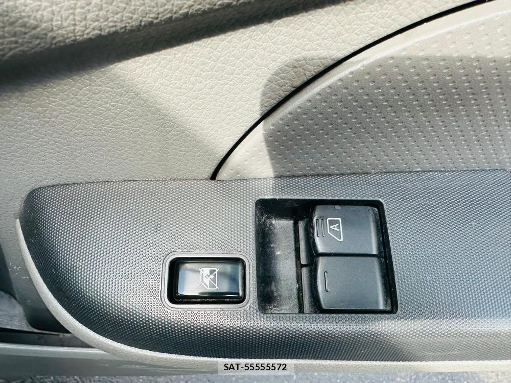 Nissan NV350 Caravan 2020 4145239-21