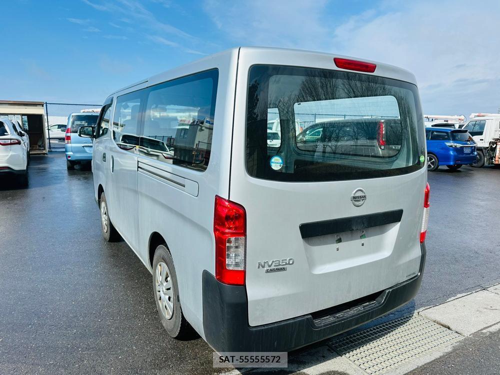 Nissan NV350 Caravan 2020 4145239-2