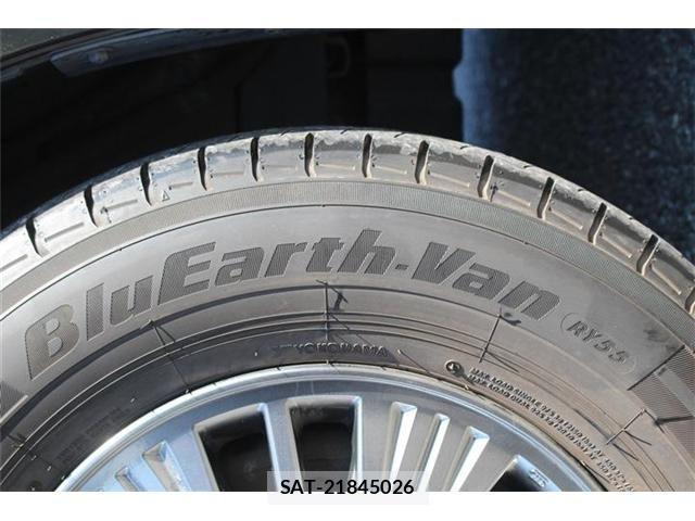 Nissan NV350 Caravan 2020-02 4598573-10