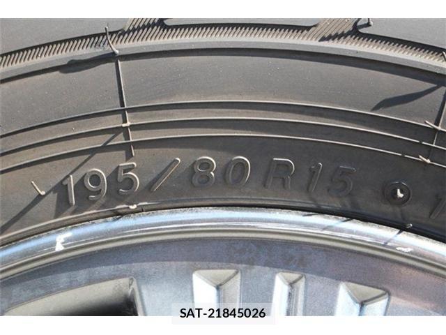 Nissan NV350 Caravan 2020-02 4598573-11