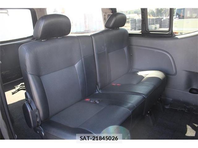 Nissan NV350 Caravan 2020-02 4598573-22