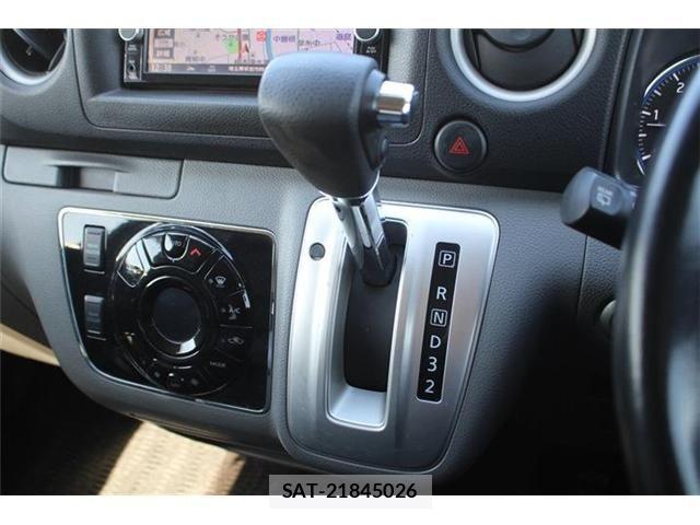 Nissan NV350 Caravan 2020-02 4598573-25