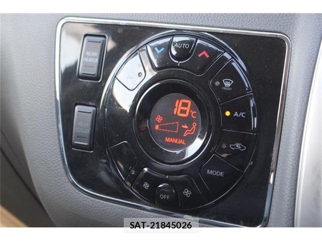 Nissan NV350 Caravan 2020-02 4598573-27