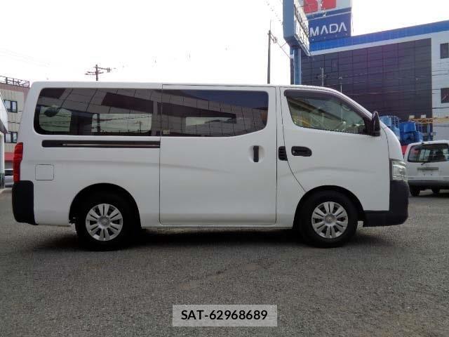 Nissan NV350 Caravan 2016-12 4975003-12