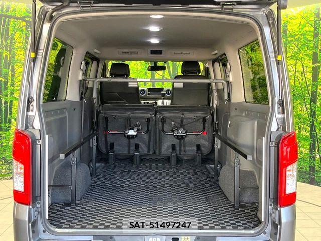 Nissan NV350 Caravan 2021-08 6015331-9