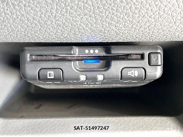Nissan NV350 Caravan 2021-08 6015331-5
