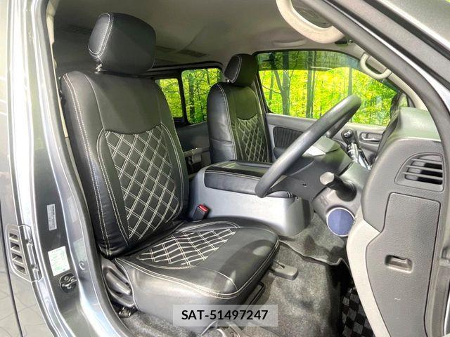 Nissan NV350 Caravan 2021-08 6015331-7