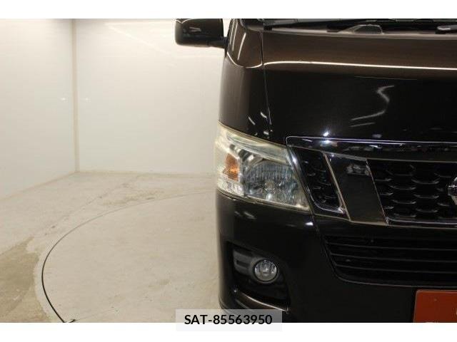 Nissan NV350 Caravan 2016-02 6218043-10