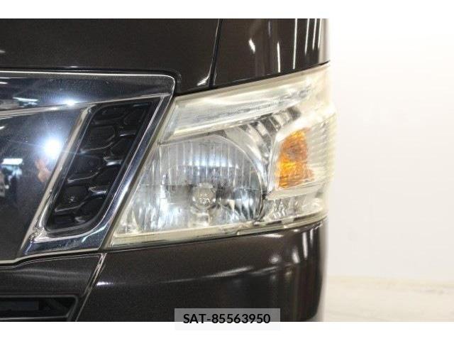 Nissan NV350 Caravan 2016-02 6218043-14