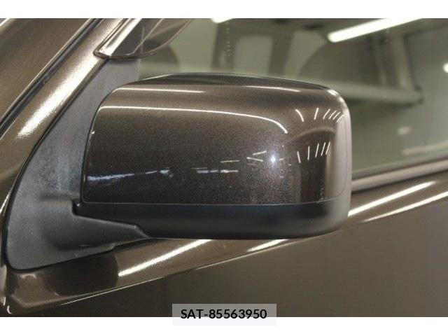 Nissan NV350 Caravan 2016-02 6218043-16