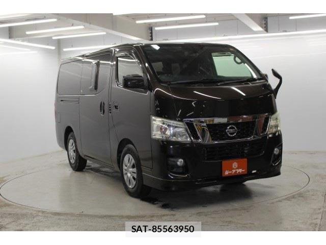 Nissan NV350 Caravan 2016-02 6218043-2