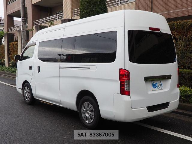 Nissan NV350 Caravan 2013-10 6218044-21
