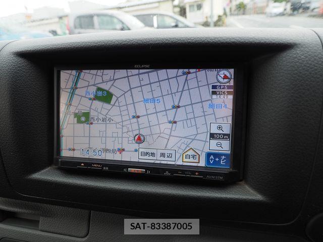 Nissan NV350 Caravan 2013-10 6218044-3