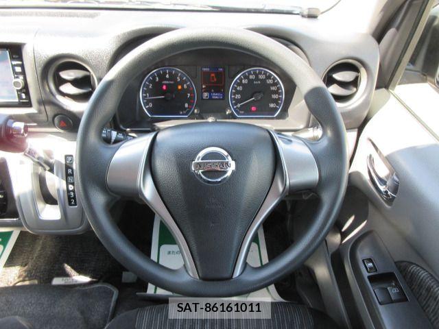 Nissan NV350 Caravan 2017-09 6265433-11