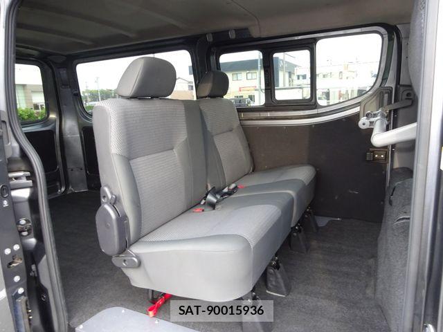 Nissan NV350 Caravan 2019-09 6501595-9