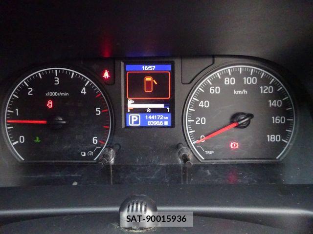 Nissan NV350 Caravan 2019-09 6501595-15