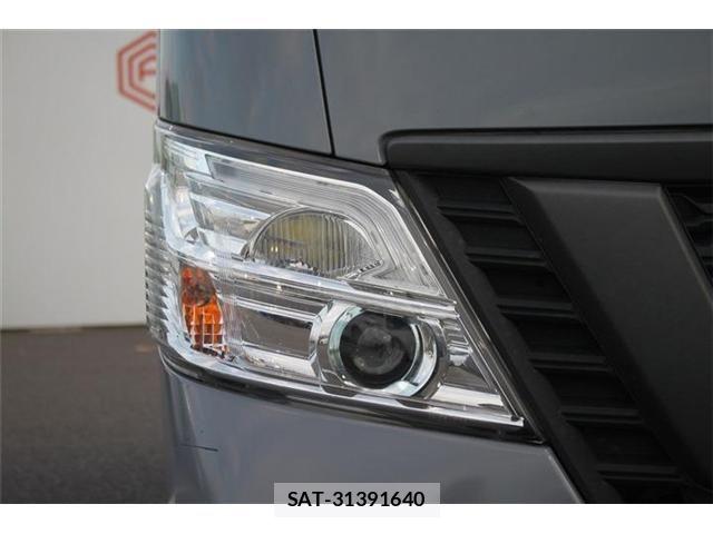 Nissan NV350 Caravan 2021-02 6501580-12