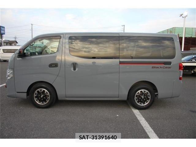 Nissan NV350 Caravan 2021-02 6501580-4
