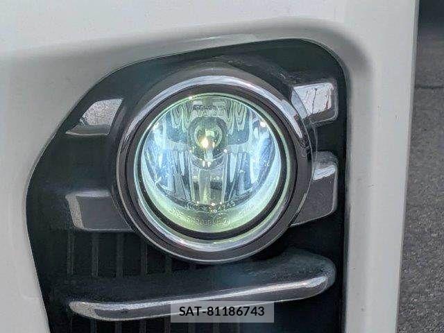 Nissan NV350 Caravan 2018-03 6501592-12