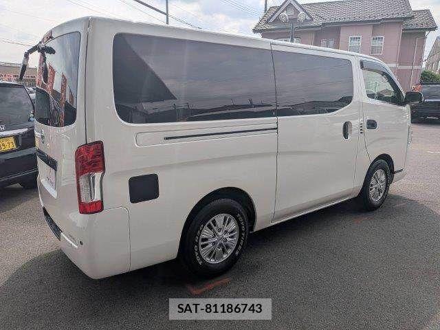Nissan NV350 Caravan 2018-03 6501592-17