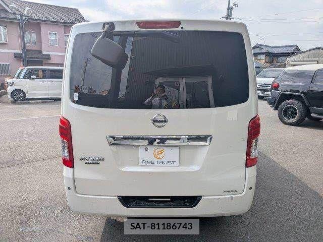 Nissan NV350 Caravan 2018-03 6501592-18
