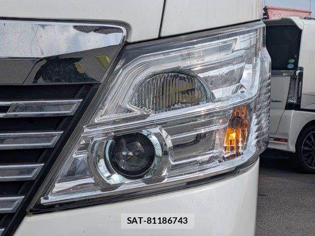 Nissan NV350 Caravan 2018-03 6501592-21