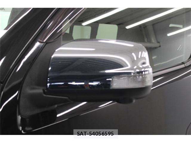 Nissan NV350 Caravan 2021-04 6546358-16